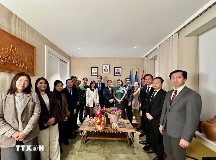 Strengthening Vietnam–Laos friendship