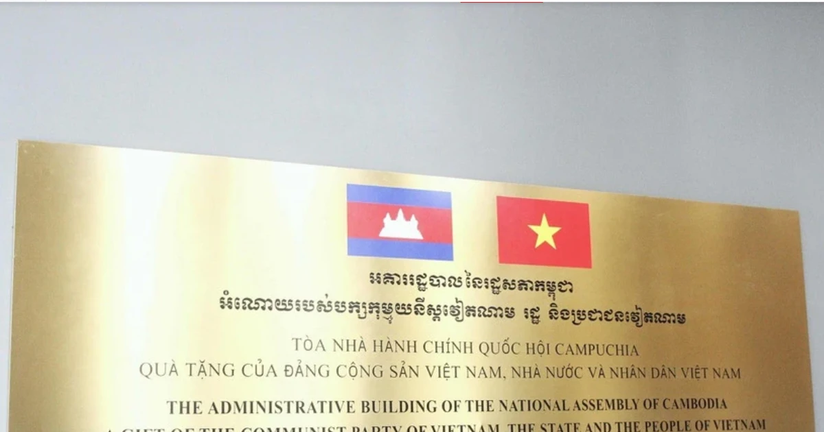 Government issues decree on Vietnam's overseas aid