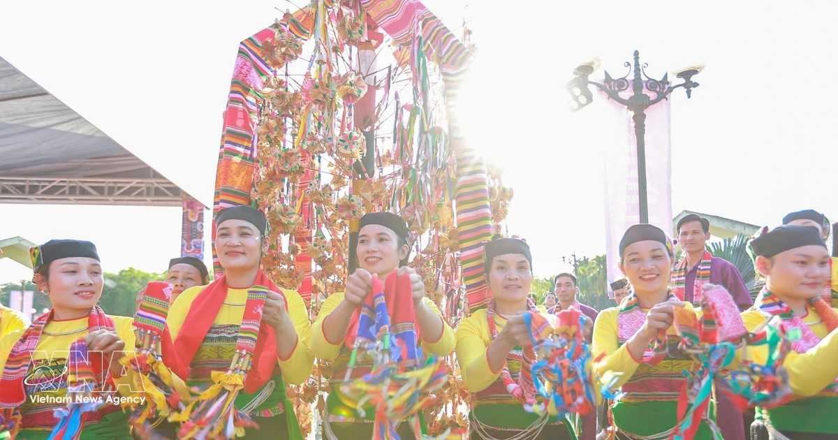 Hanoi brings new life to suburban tourism villages