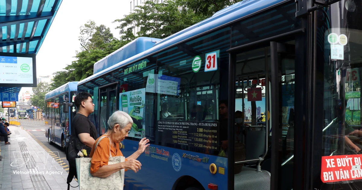 Ho Chi Minh City: Free bus fares drive increase in bus, metro ridership