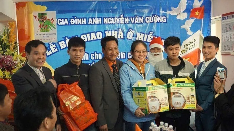 Five free flats - one lasting gift to Vietnamese naval families