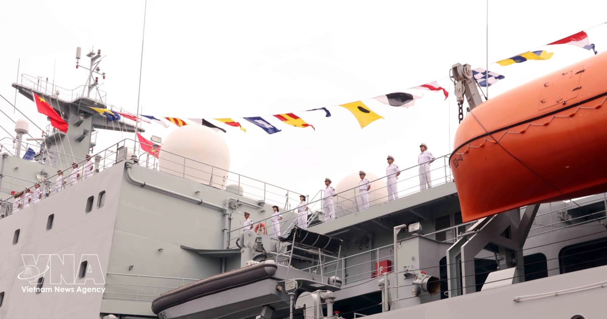 Chinese naval taskforce begins goodwill visit to Ho Chi Minh City