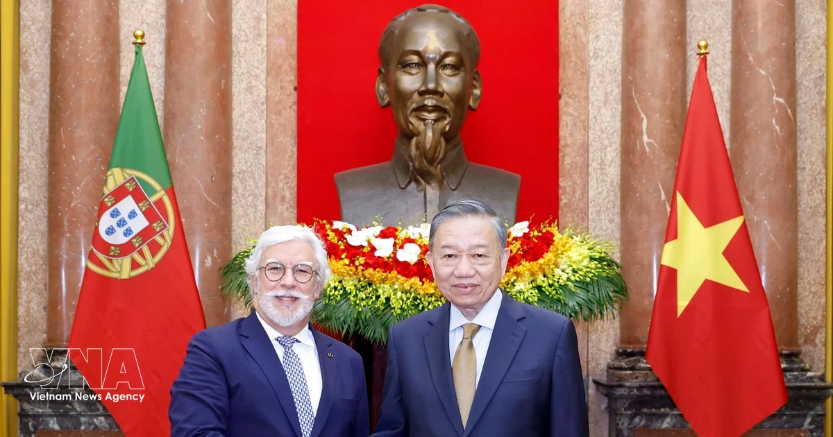 Top leader receives newly accredited ambassadors from Portugal, Iran, Mongolia, the US, Myanmar