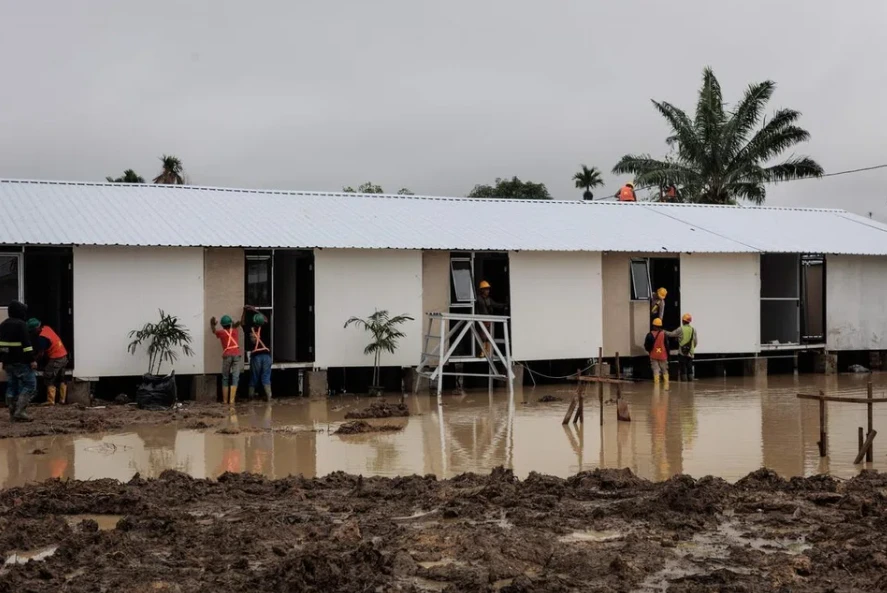 Indonesia: six firms sued over environmental harm in flood zones