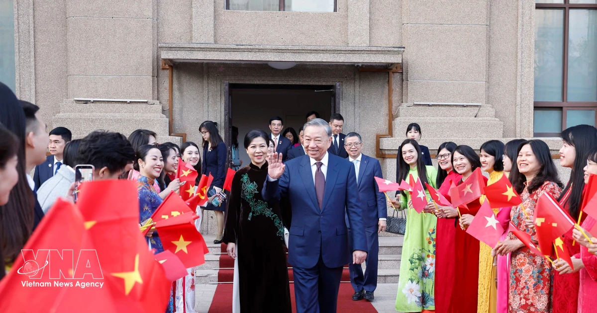 Singaporean media: Top Vietnamese leader’s visit to China signals priorities in foreign policy