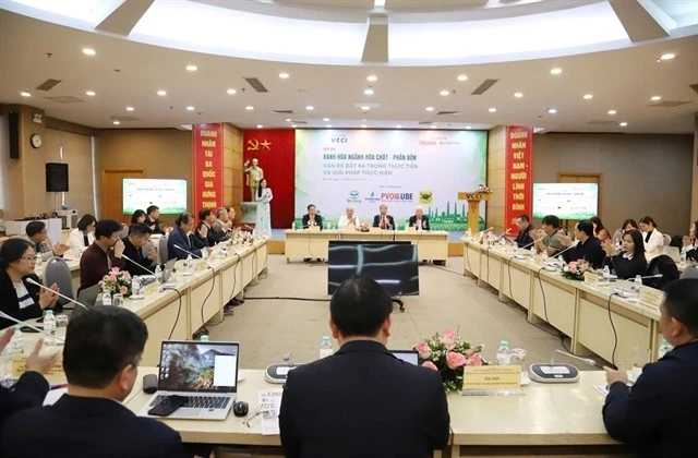 Forum discusses ways to green chemical and fertiliser industry