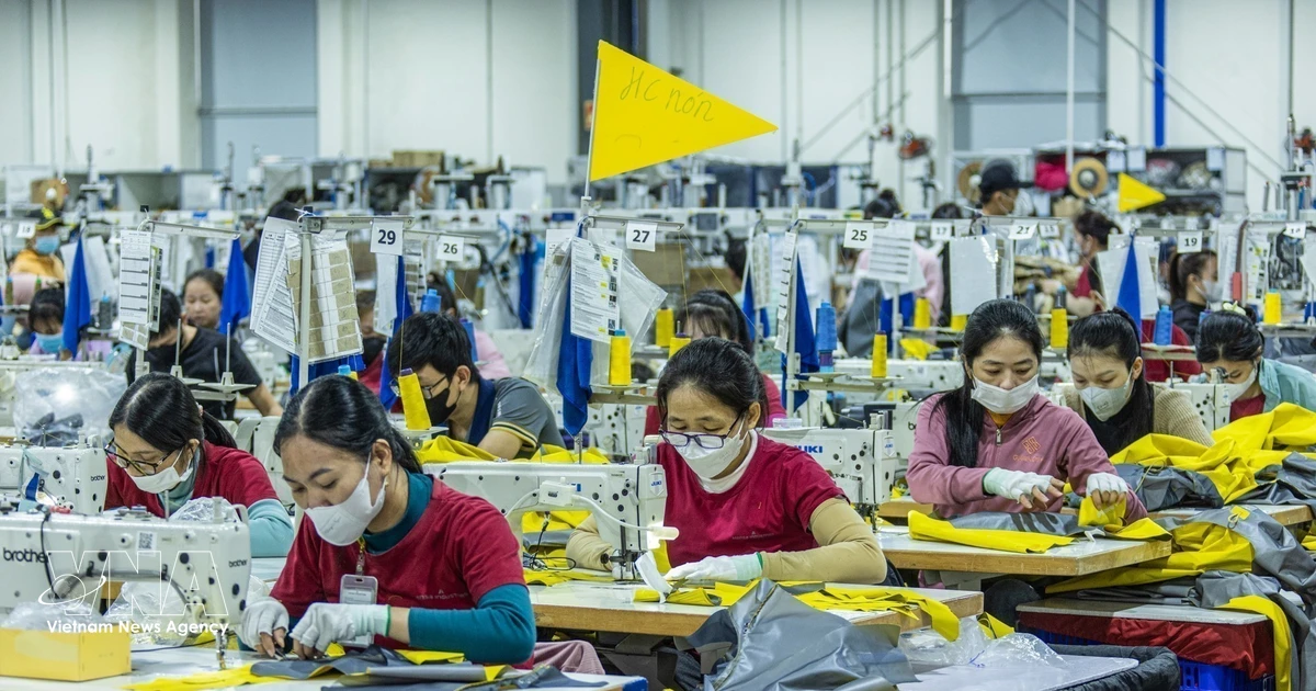 New businesses, market re-entries up 32.8% in first four months