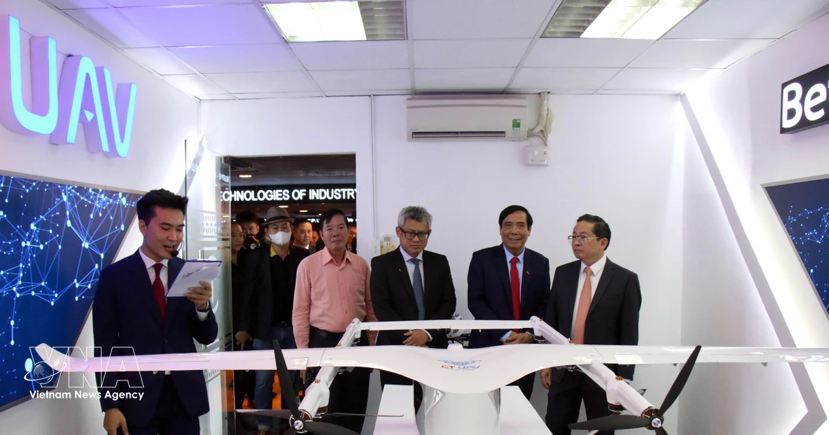 Vietnamese UAV firms showcase capabilities at world’s largest autonomy expo in US