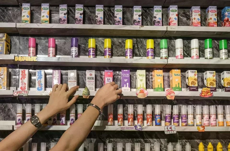 Indonesia tightens control over vapes