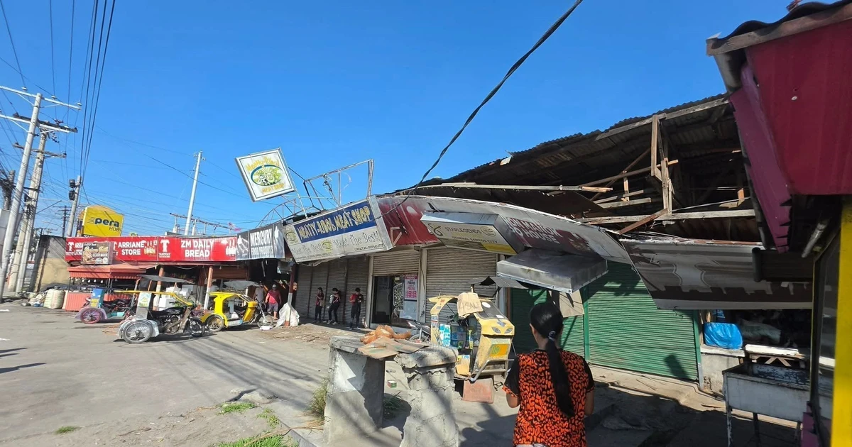 Death toll from Philippines earthquake rises, tsunami reaches Indonesia, Japan