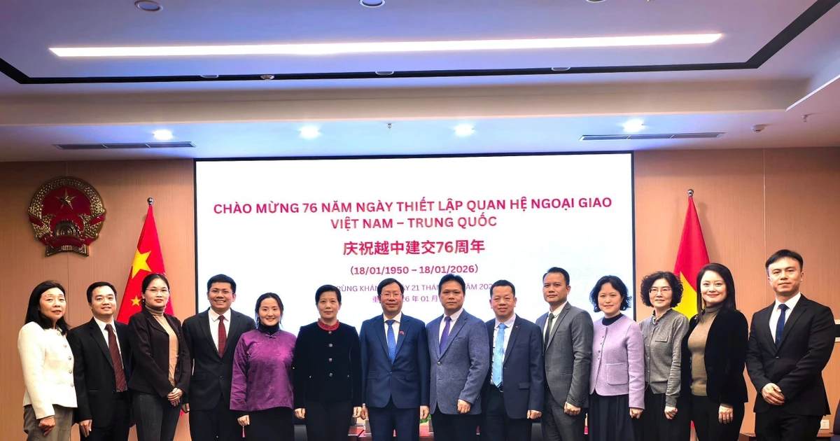 Chongqing ceremony marks 76th anniversary of Vietnam – China ties