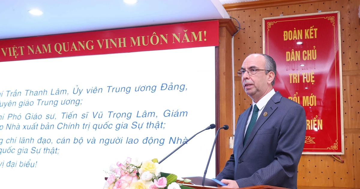 Selected works of Fidel Castro Ruz collection introduced in Hanoi