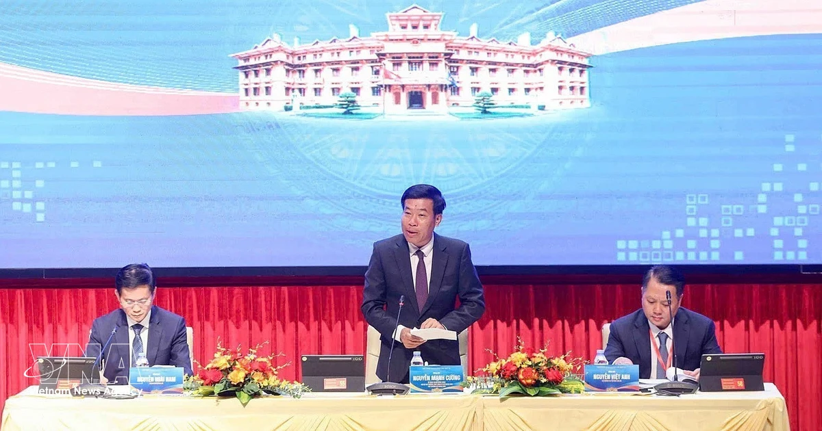Party diplomacy builds political foundation for Vietnam's ties with other countries