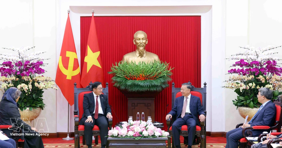 Top leader highlights dynamic growth in Vietnam–Malaysia relations
