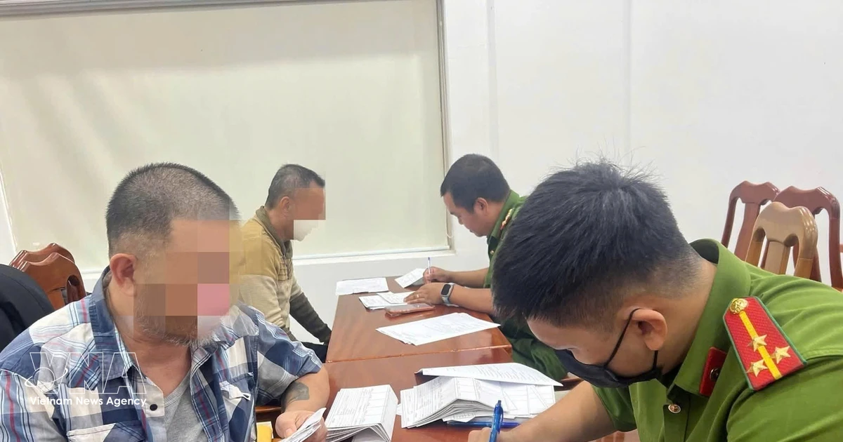 Nearly 50 Vietnamese nationals repatriated following deportation from US