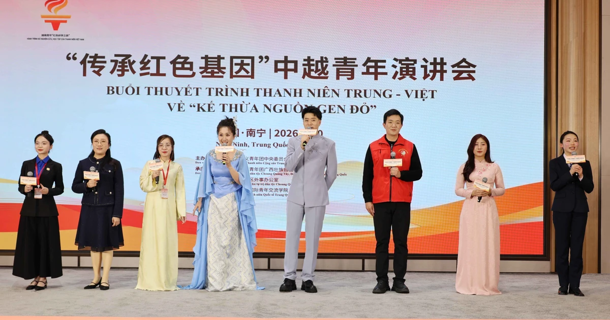 Vietnamese, Chinese youth foster ties in carrying forward revolutionary traditions