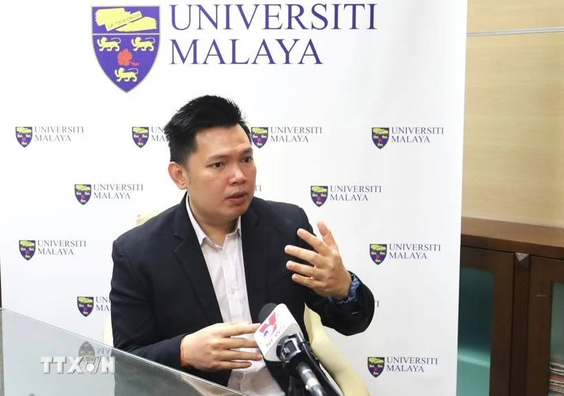 Collins Chong Yew Keat, a foreign policy and security expert at the University of Malaya. (Photo: VNA)