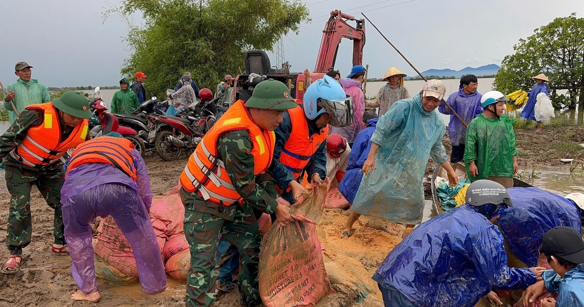 Storm causes widespread damage in central Vietnam