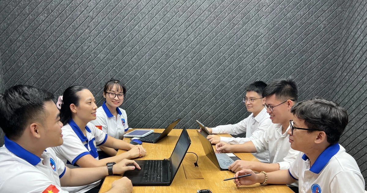 Students in Thailand suggest promoting resources of intellectuals abroad for Vietnam's development goals