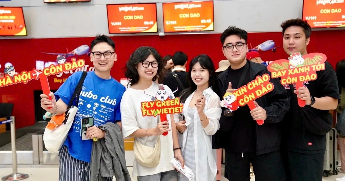 Vietjet resumes flights linking Hanoi, HCM City and Con Dao