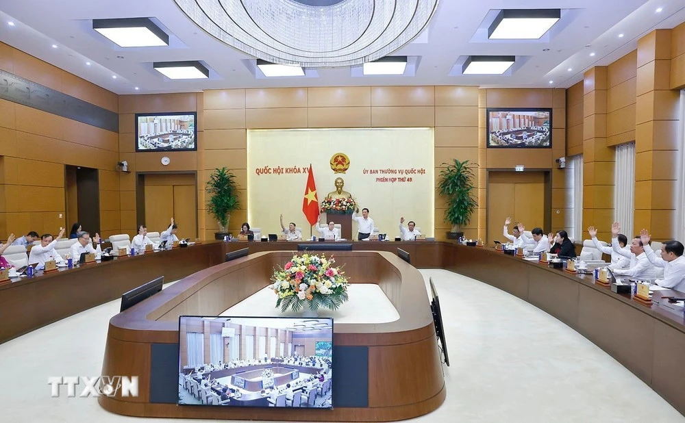 At a meeting of NA Standing Committee (Photo: VNA)