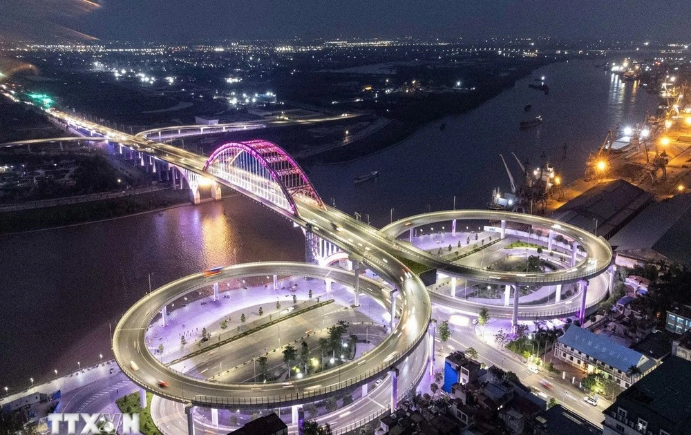 Australian expert highlights Vietnam’s 80-year journey of resilience, global integration