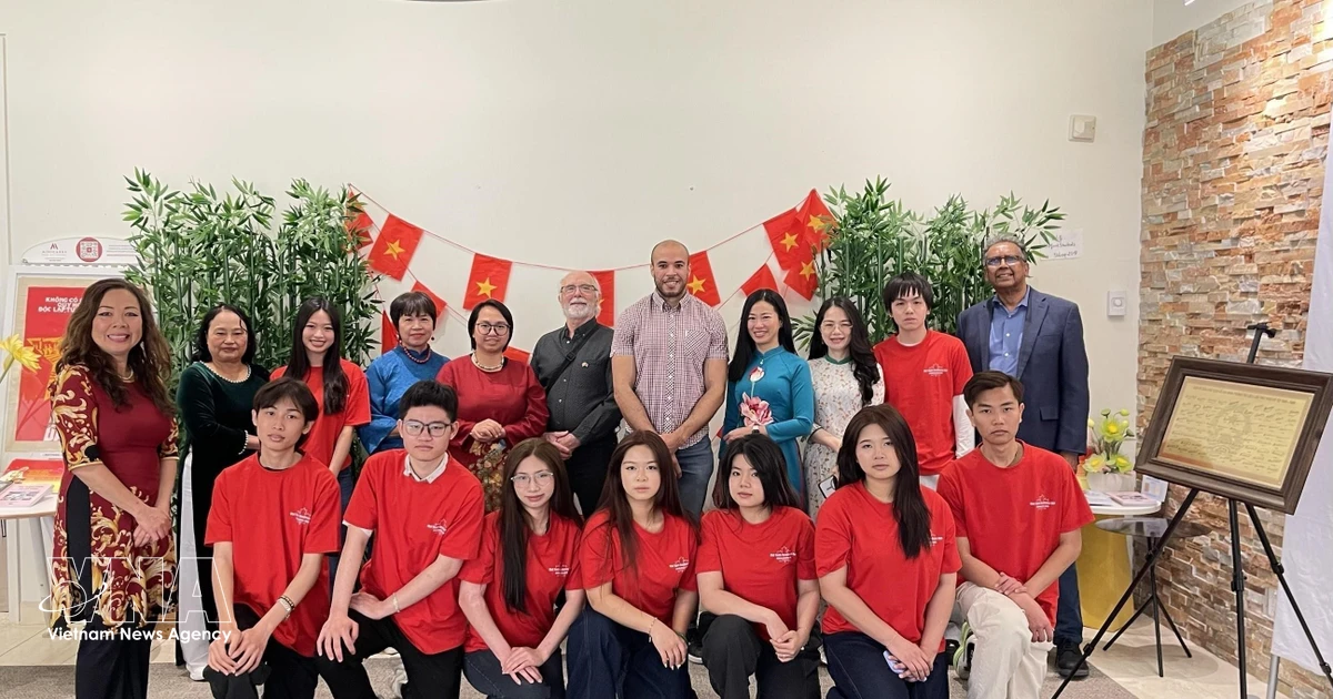 President Ho Chi Minh’s values of peace, friendship honoured in Canada