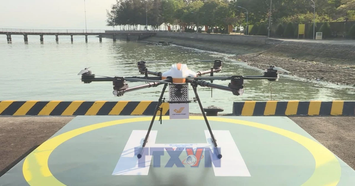 Gallery - Vietnam’s first cross-sea UAV delivery route inaugurated | Vietnam+ (VietnamPlus)