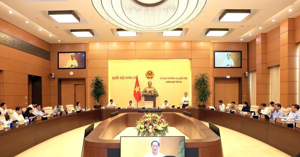An overview of the NA Standing Committee's 50th session on October 15 (Photo: VNA)
