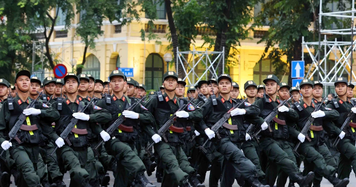 Special Task Police unit participates in the rehearsal. (Photo: VNA)