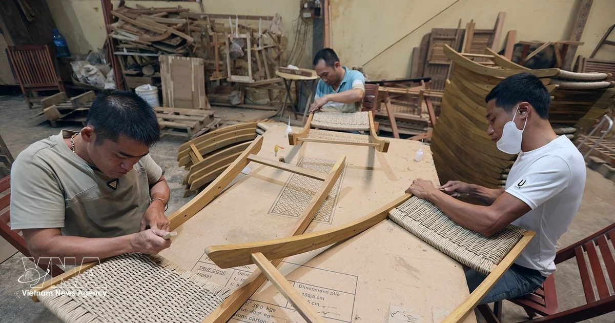 Vietnam's wood exporters race to stay on growth path