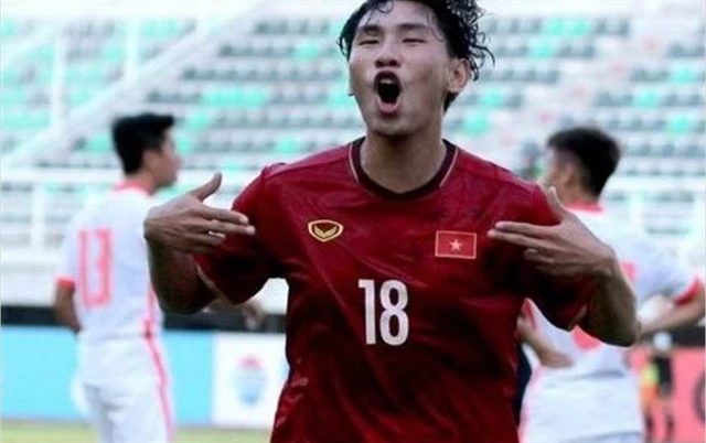 Midfielder Dinh Xuan Tien highlighted as one to watch at AFC U20 Asian ...