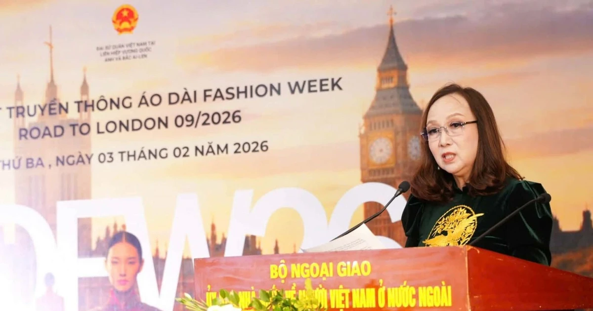 Ao Dai Fashion Week London scheduled for September
