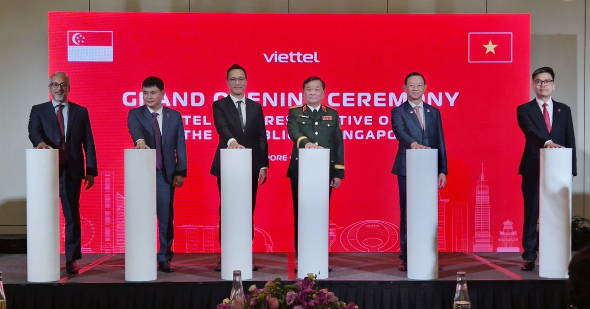 Viettel launches representative office in Singapore