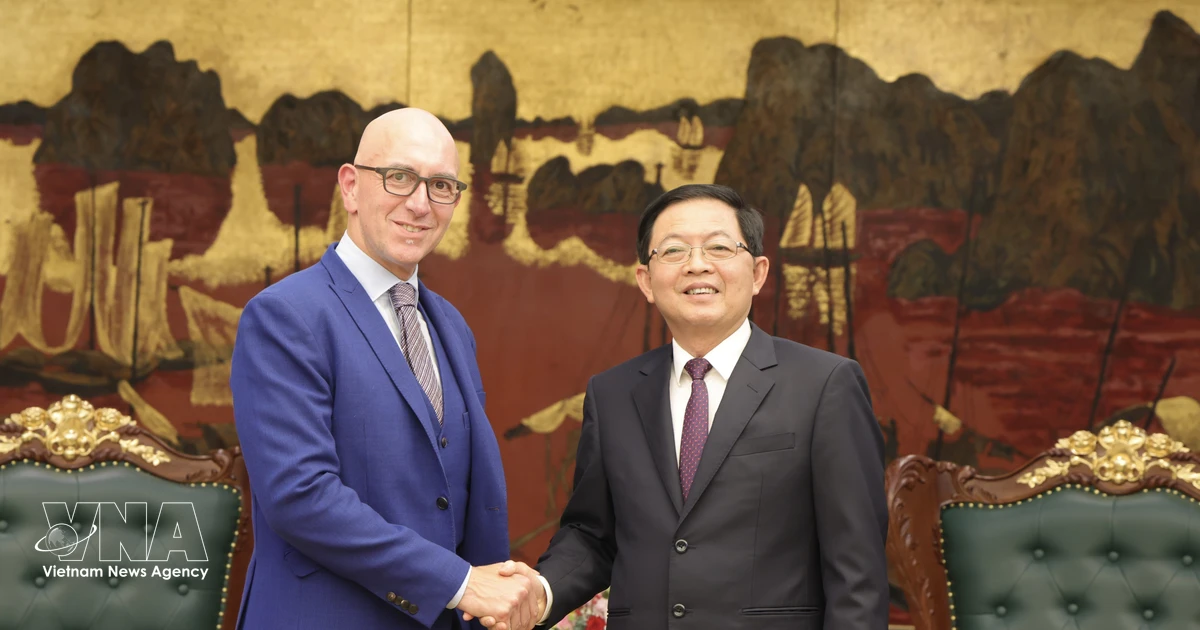 Vietnam seeks stronger cooperation with US partner in semiconductors, biomedical technology