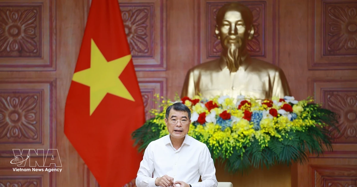 PM calls for regular public disclosure of ministries’ performance, implementation progress