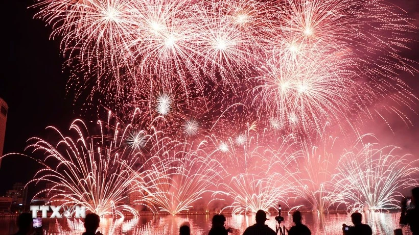 Da Nang announces theme of signature international fireworks festival