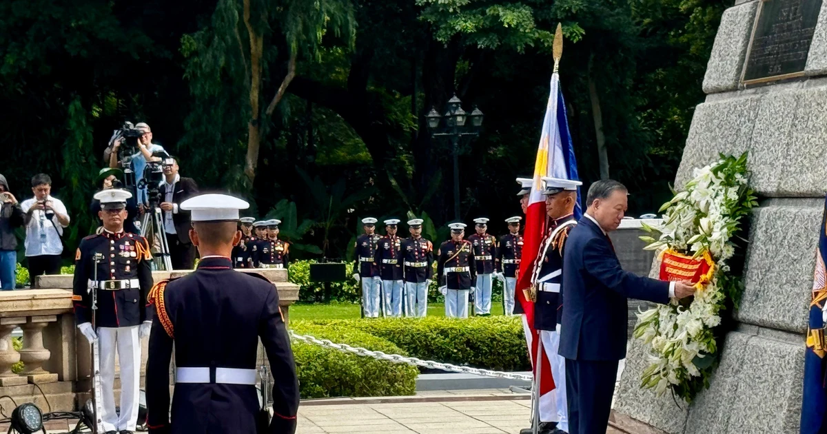 Top Vietnamese leader pays tribute to Philippine national hero Jose Rizal