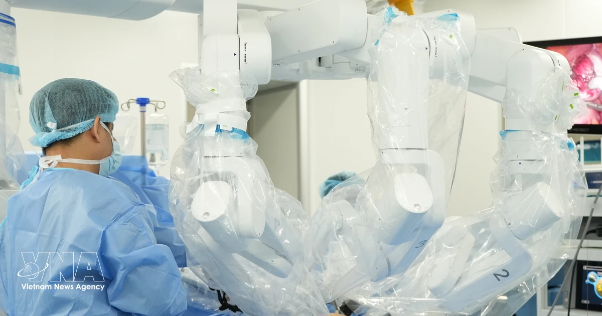 Two-way remote robotic surgery network marks breakthrough in Vietnam’s healthcare