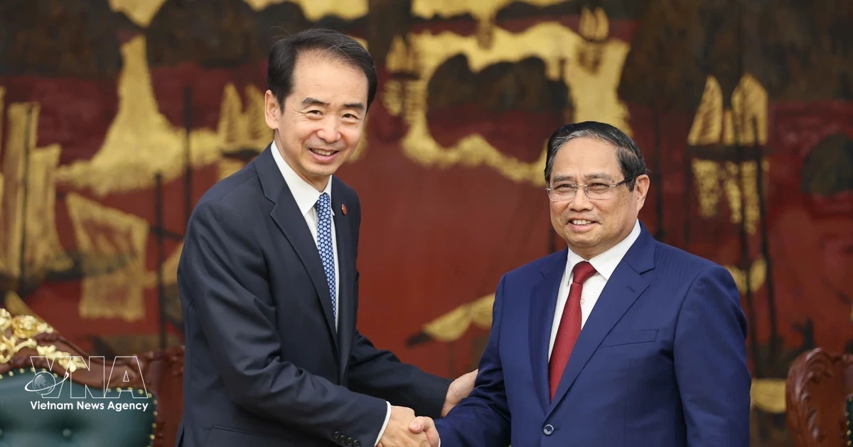 Prime Minister Pham Minh Chinh receives Chinese Ambassador He Wei