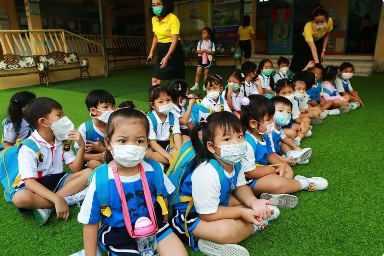 Thailand calls for stricter control over pollution sources