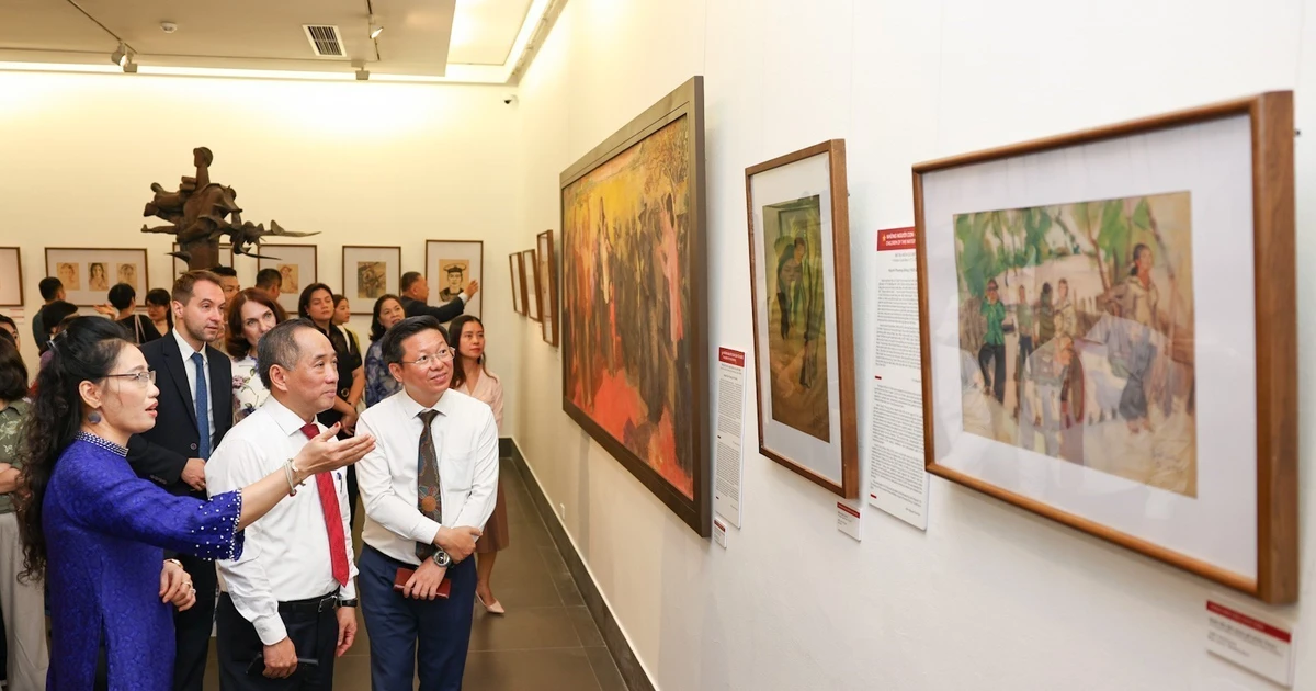 Various exhibitions, performances mark National Day in Hanoi