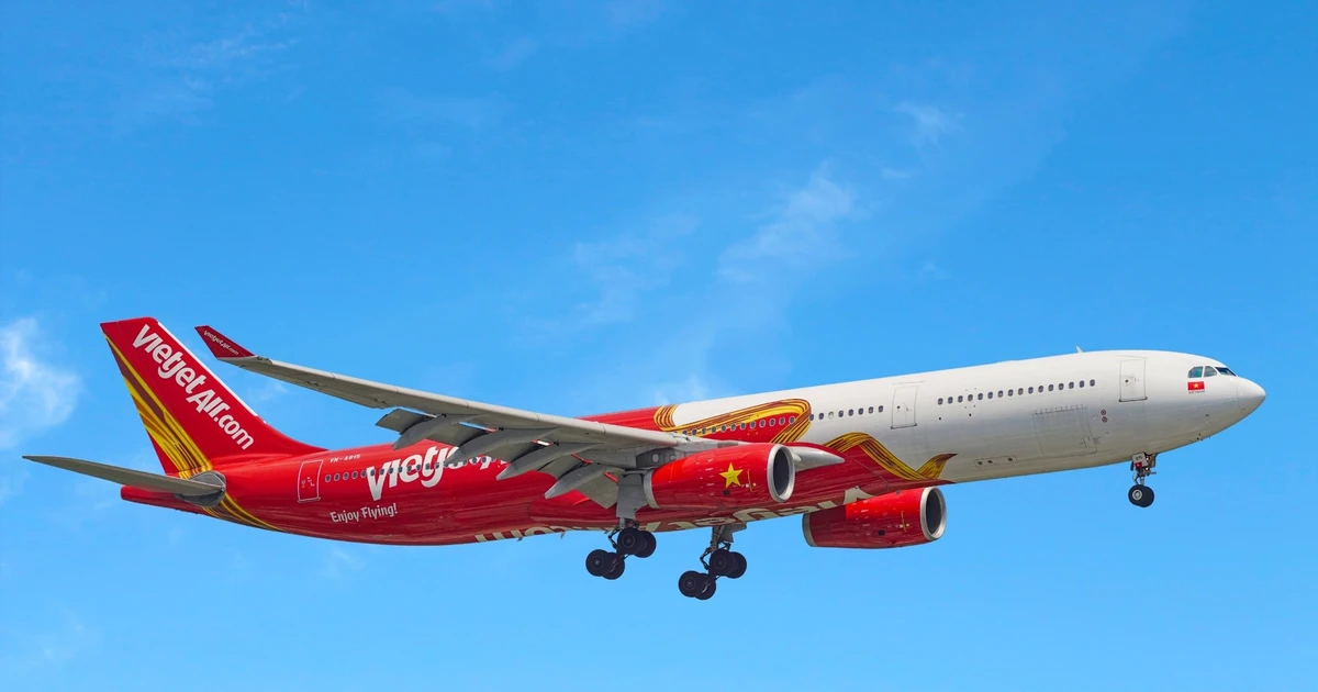 Vietjet offers up to 80% off tickets on all flights marking double day ...