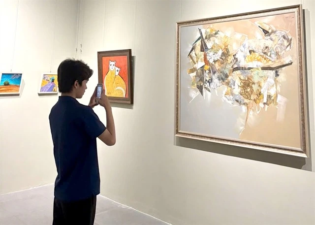 Indonesian, Vietnamese artists celebrate beauty of their culture