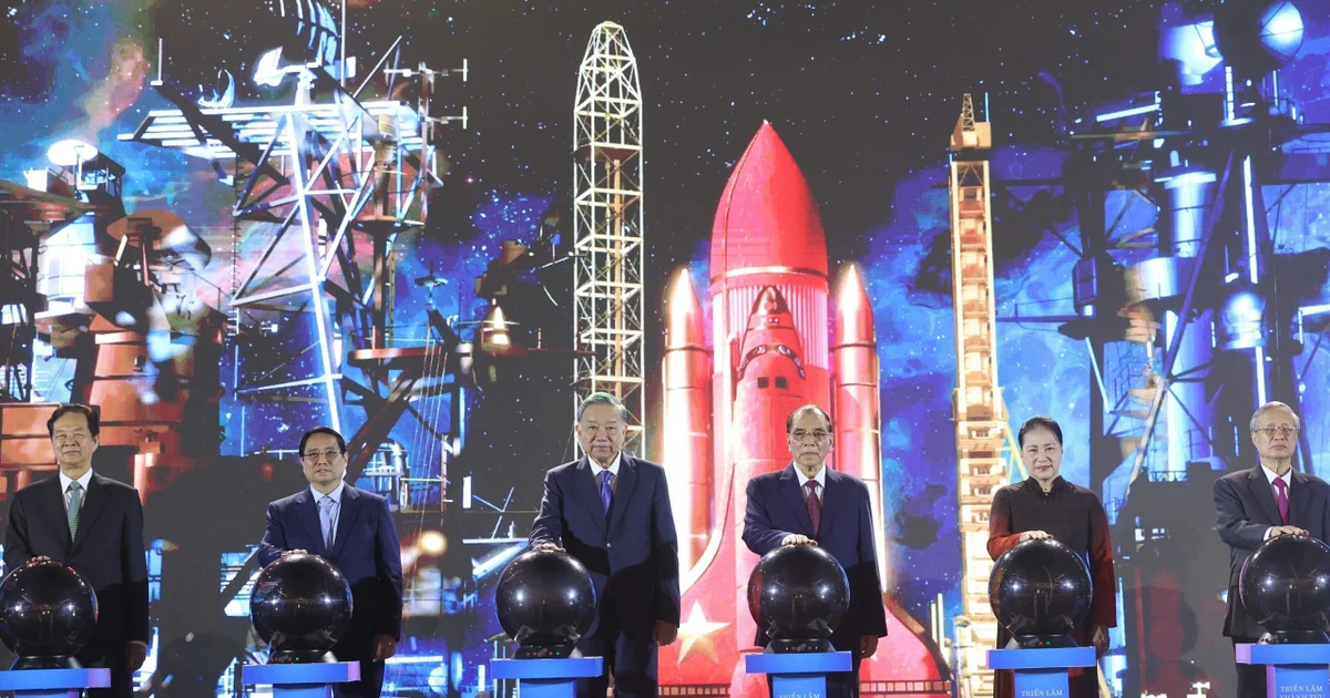 Exhibition of 80-year national achievements opens at Vietnam Exposition ...