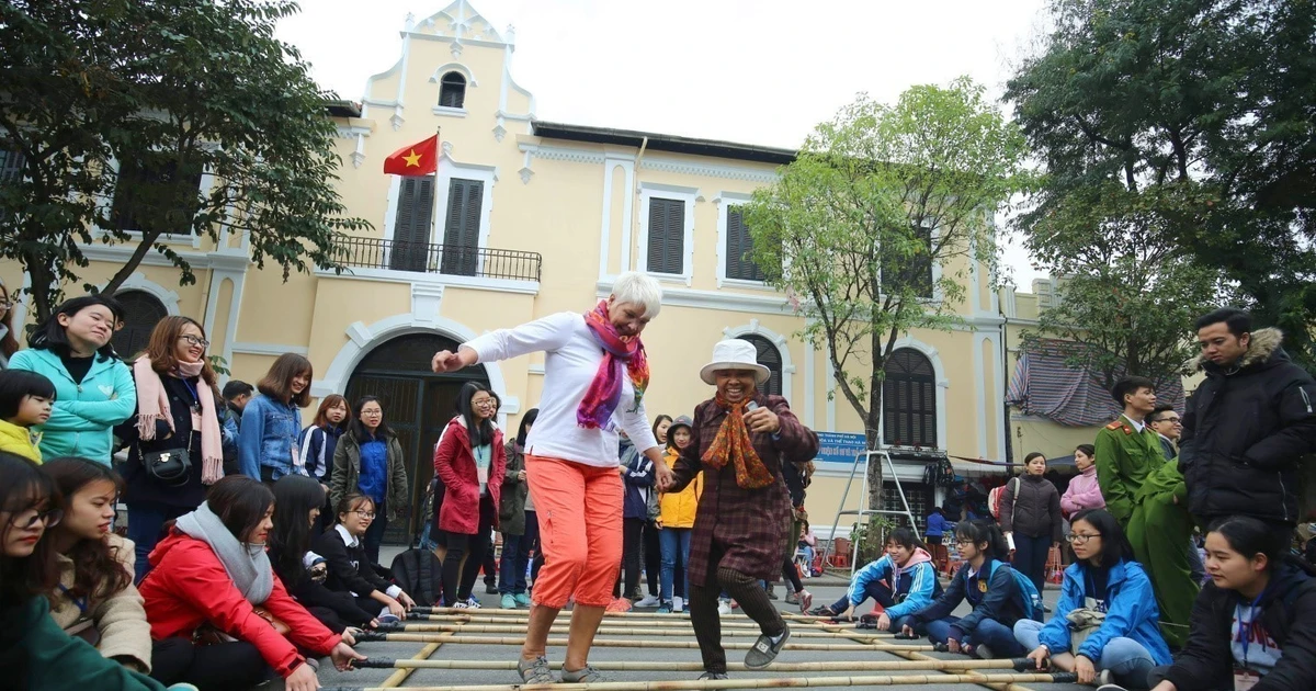 Hanoi marks key progress in its creative city commitments