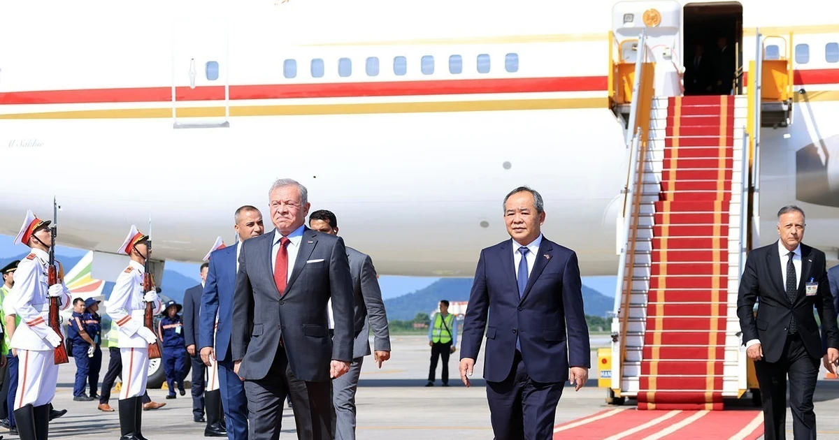 Jordanian King Abdullah II Ibn Al Hussein begins official visit to Vietnam