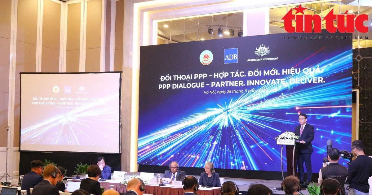 The 2025 High-Level PPP Dialogue is held in Ha Noi on November 25. (Photo: VNA)