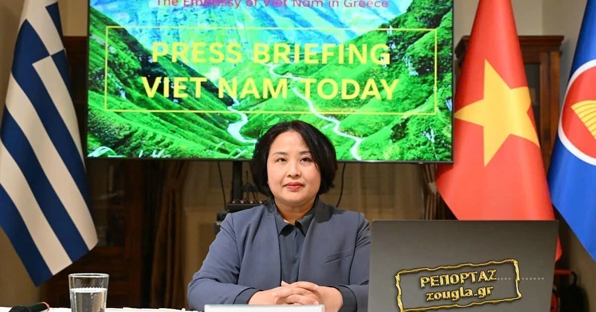 Ambassador updates Greek media on Vietnam’s renewal achievements