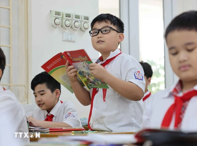 Viet Nam continues to lead the region in both key areas with the average score for Reading being 323.5 points and Mathematics 334.6 points. (Photo: VNA)